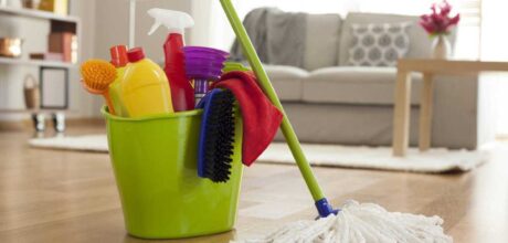 Dicas para limpar a casa rápido e economizar em produtos