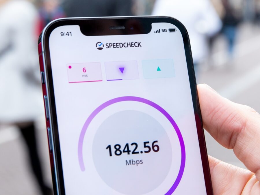 Como gastar menos com internet e telefonia sem perder qualidade
